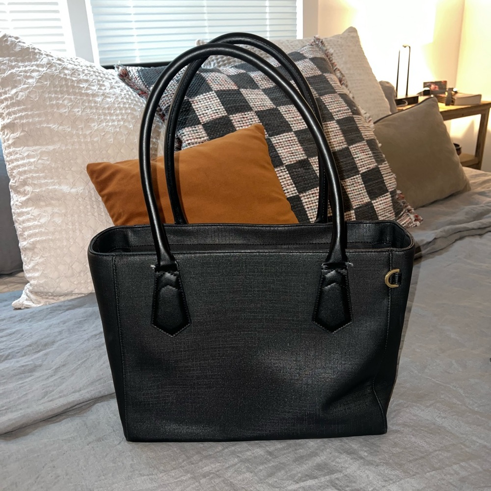 DAGNE DOVER—  Black Classic Tote- LAST CALL